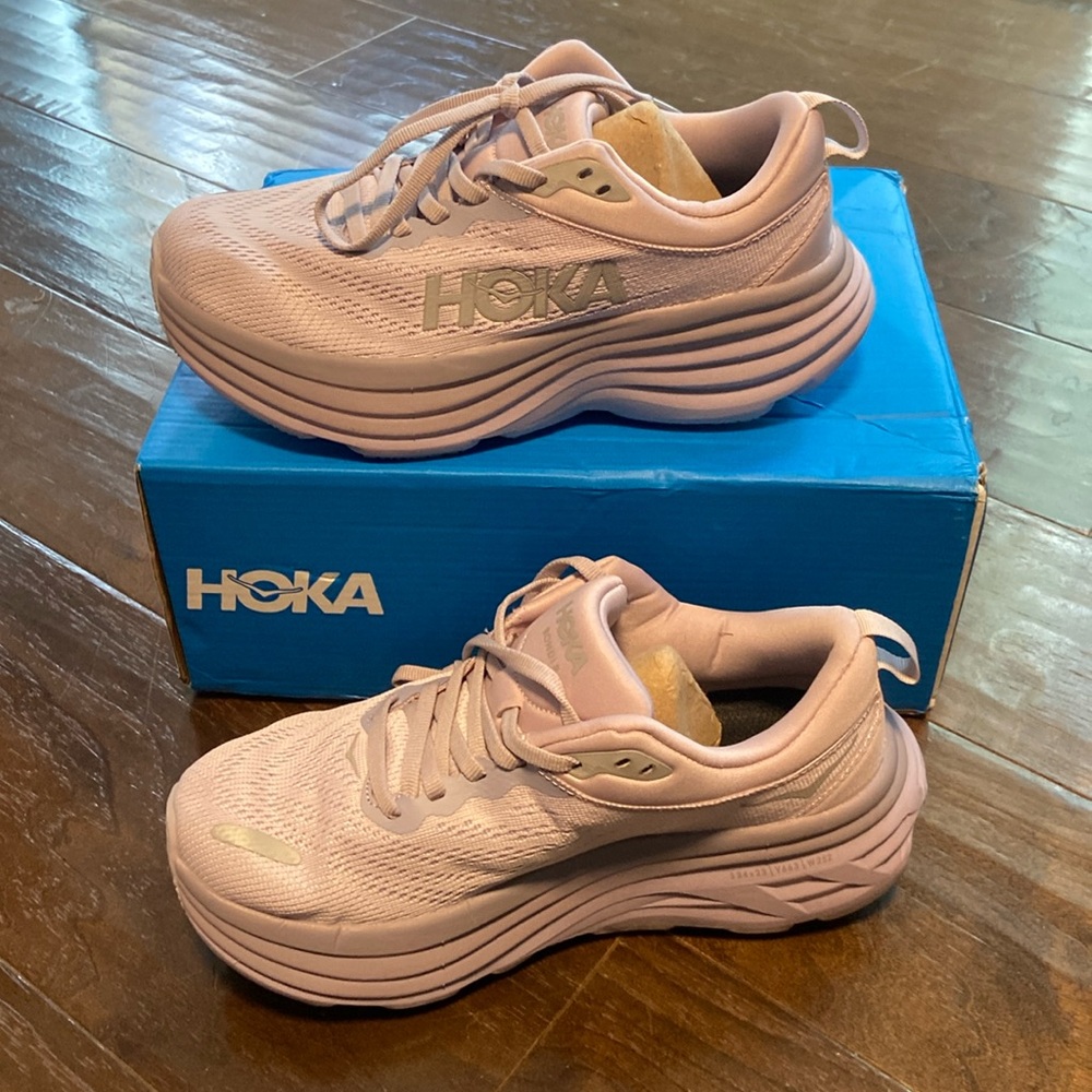 Hoka Bondi 8